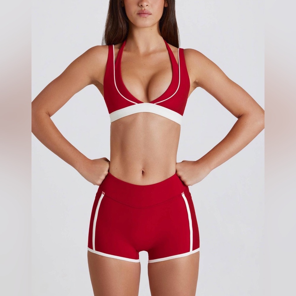 (SET) BO + TEE Soft Active Sports Bra Top & Mini Shorts in Red w. White Stipe